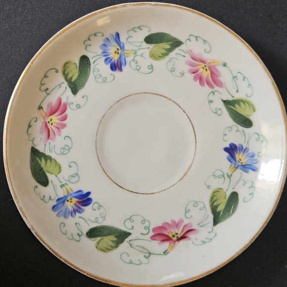 Floral Porcelain Tea Set - Picture 5 of 8